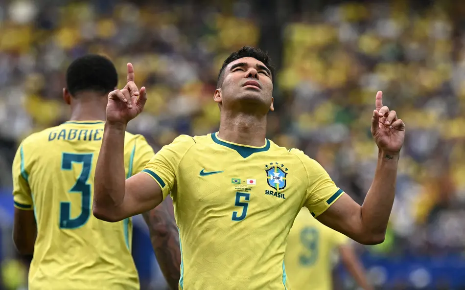 Martinelli celebra el gol de la remontada de Brasil ante Japón en el Mundial 2026.
