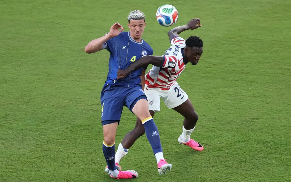 Balogun celebra un gol de Estados Unidos ante Bosnia en el Mundial 2026.