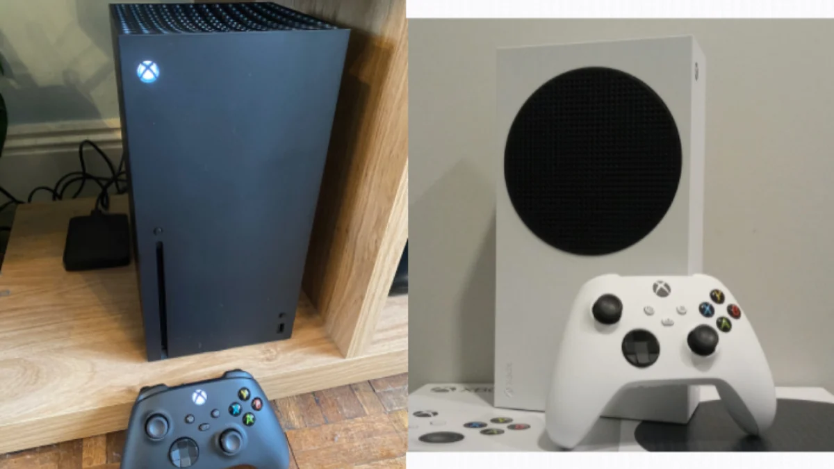 Xbox Series X negra con mando a la izquierda y Xbox Series S blanca con mando a la derecha