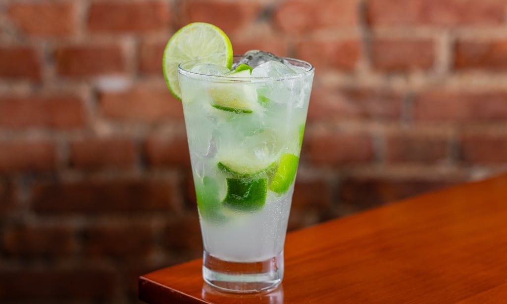Caipirinha: A História do Melhor Drink do Brasil